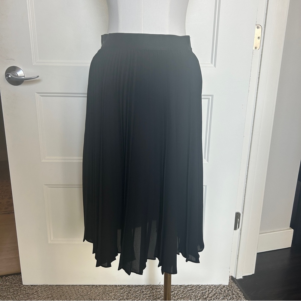 Express Womens Black Pull on Midi Pleated Skirt Sz Small